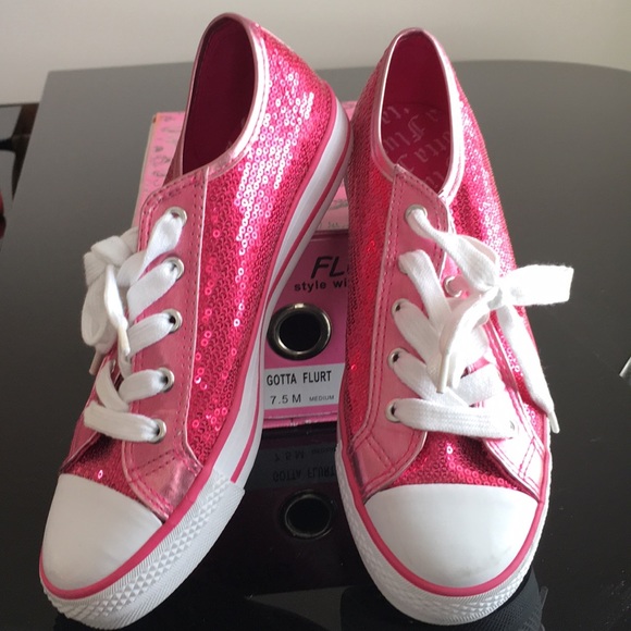 gotta flurt tennis shoes